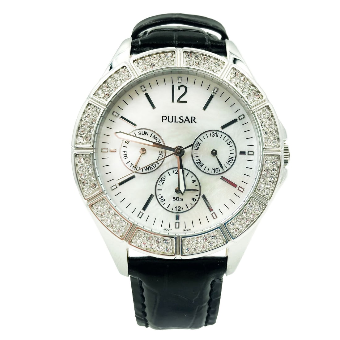 Pulsar Ladies Mother Of Pearl Quartz Watch V33J-X065 Stainless Steel: Pulsar Ladies Mother Of Pearl Quartz Watch V33J-X065 Stainless Steel Discover the elegance of the Pulsar Steel Mother Of Pearl Quartz Ladies Watch. This casual wristwatch features a stunning mother of