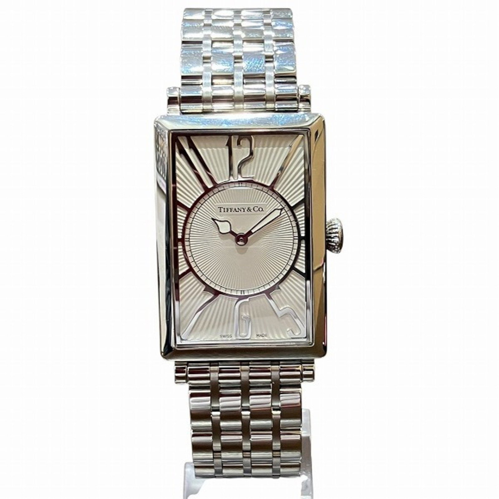 Tiffany Gallery Z3002.10.10A21A00A Quartz Watch Men's Wristwatch: Tiffany Gallery Z3002.10.10A21A00A Quartz Watch Men's Wristwatch Brand: Tiffany Type: Wristwatch Gender: Men Display: Analog Material (Case): Stainless steel Material (Band): Stainless steel Color (Di