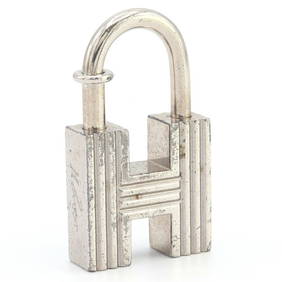 Hermes Padlock 2000 Limited Edition First Step of the New Century Silver Metal Key Ladies Men's (1 of 5)