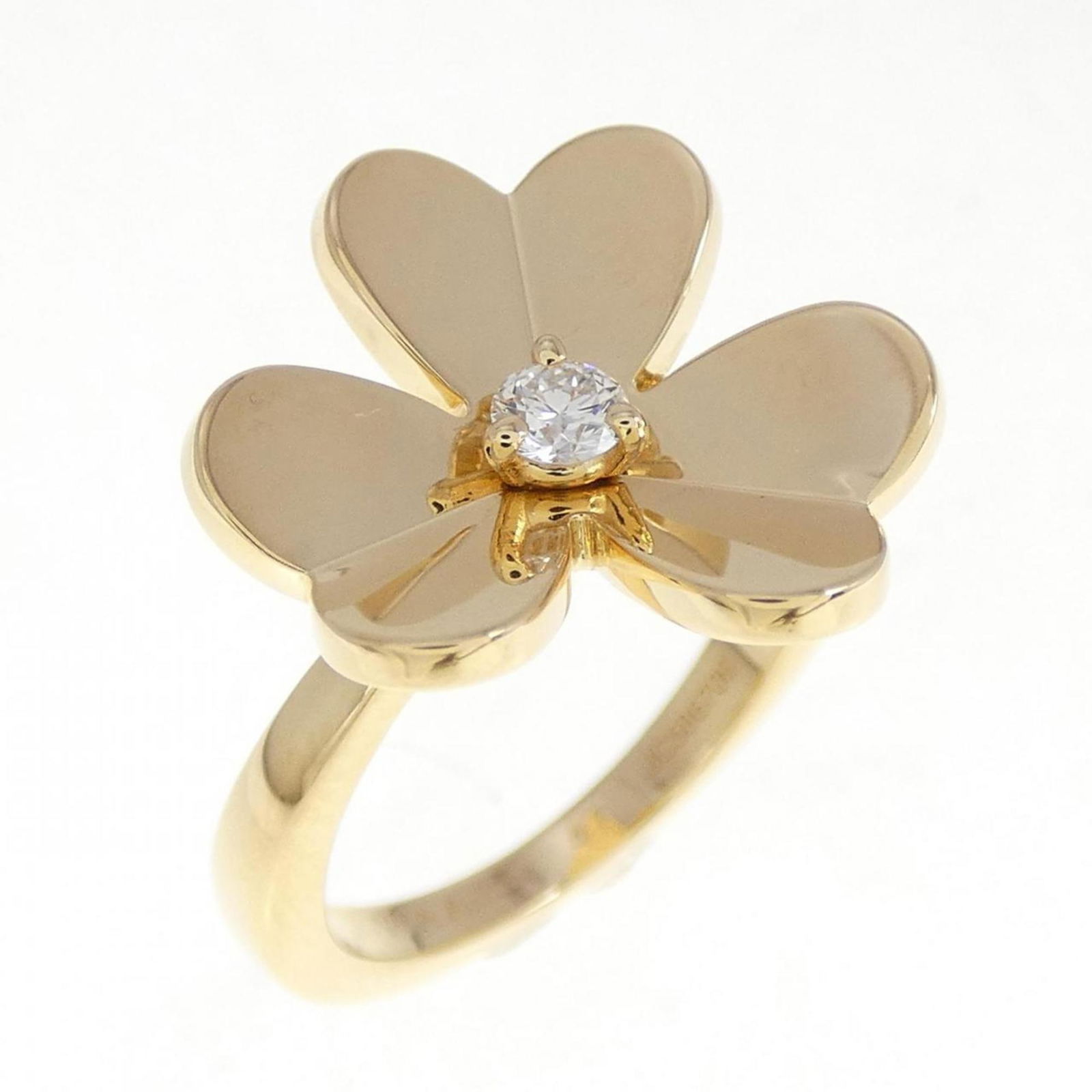 Van Cleef & Arpels Frivole Small Ring: Van Cleef & Arpels Frivole Small Ring Brand: Van Cleef & Arpels Type: Band ring Gender: Women Material: Yellow gold (18K) US Size: 3.5 JP Size: 6.5 Overall Scratches: Insignificant Overall Dirt: Insig