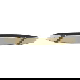 CELINE White Calfskin Leather Belt with GHW: CELINE White Calfskin Leather Belt with GHW This CELINE belt is crafted from premium calfskin leather in a striking white color. Designed for a regular fit, this belt features a matching white frame,