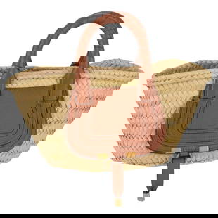 Chloe Mini Basket 6.5x5x13 Palm Leaves Leather Gold Hardware: Chloe Mini Basket 6.5x5x13 Palm Leaves Leather Gold Hardware Introducing the Chloe New Straw Leather Mini Basket, a stylish accessory from the renowned brand Chloe. This mini basket features a unique
