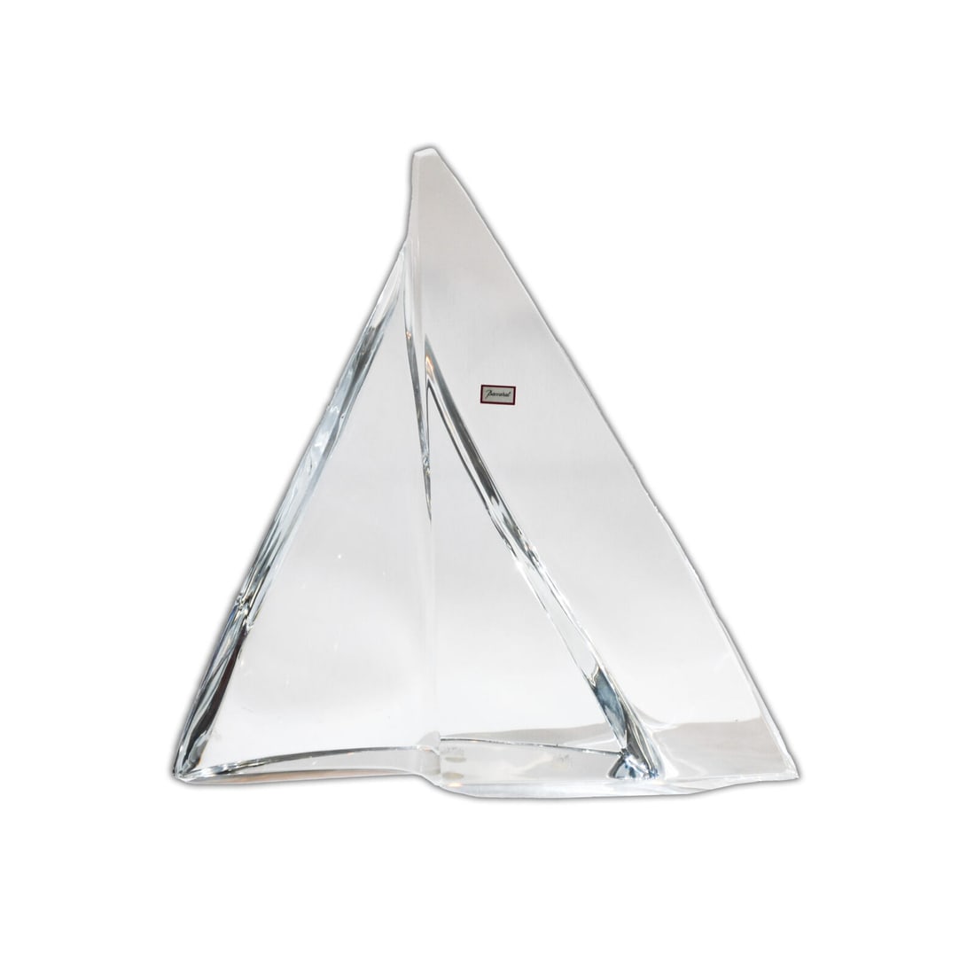 Baccarat Crystal Alizee Sail Art Glass Paperweight 12 x 11: Baccarat Crystal Alizee Sail Art Glass Paperweight 12 x 11 Introducing the Baccarat Crystal Alizee Sail, a decorative piece that goes perfectly everywhere. This original piece is crafted from clear cr