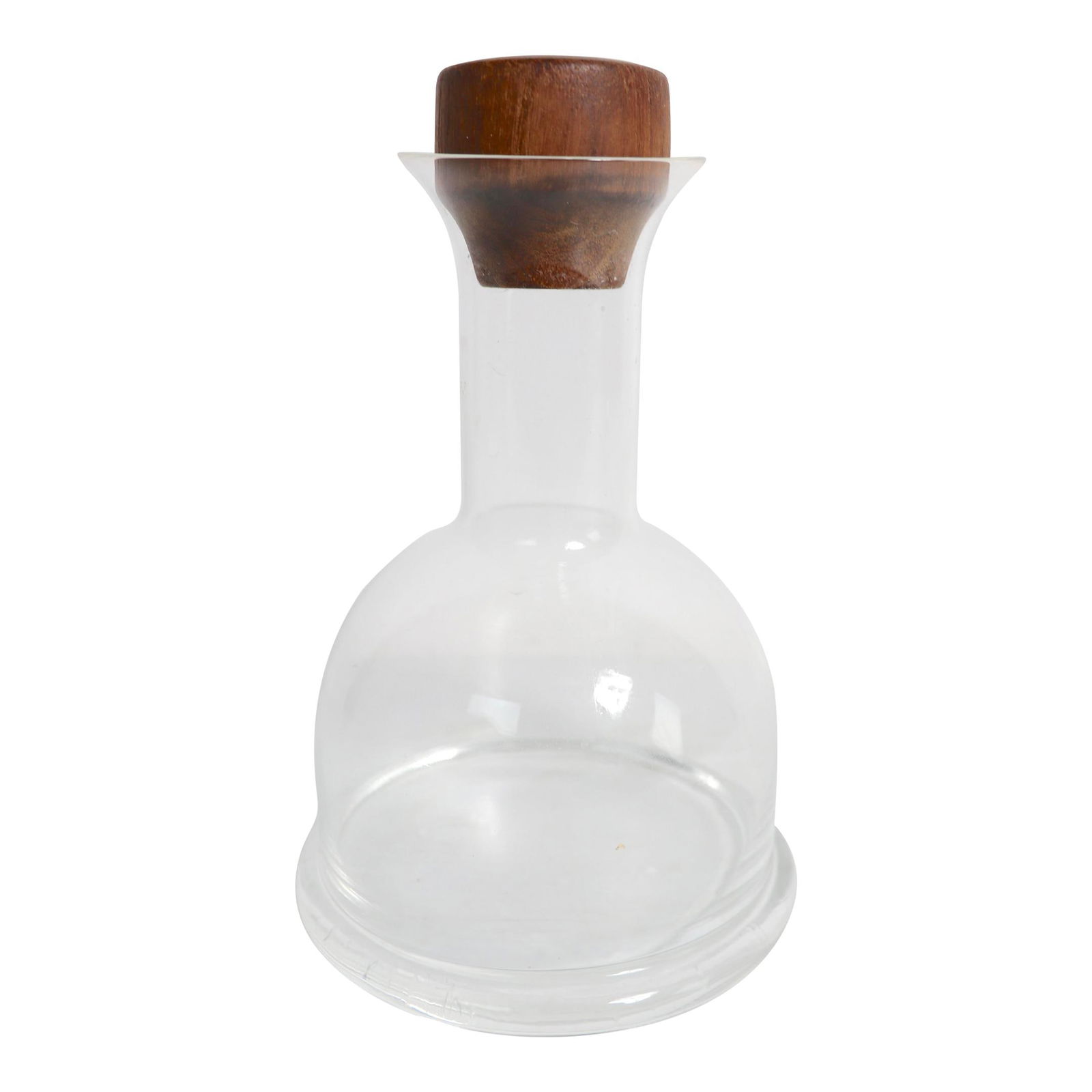 1970s Jens Quistgaard Dansk Teak and Glass Wine Carafe 9.5in: 1970s Jens Quistgaard Dansk Teak and Glass Wine Carafe 9.5in This elegant Danish Mid-Century wine carafe, designed by Jens Quistgaard for Dansk in the 1970s, features a stunning combination of teak an