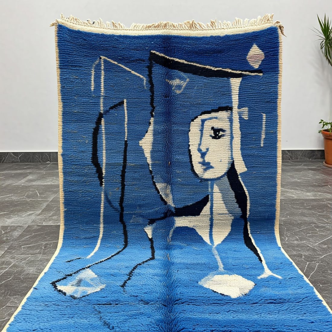 Picasso Inspired Handmade knoted Rug 69" x 138" Natural Wool: Picasso Inspired Handmade knoted Rug 69" x 138" Natural Wool LOCAL PICK UP IS NOT AN OPTION AND ALL ITEMS IN THIS AUCTION MUST BE SHIPPED. Shipping furniture generally requires 2-8 weeks. The shipping