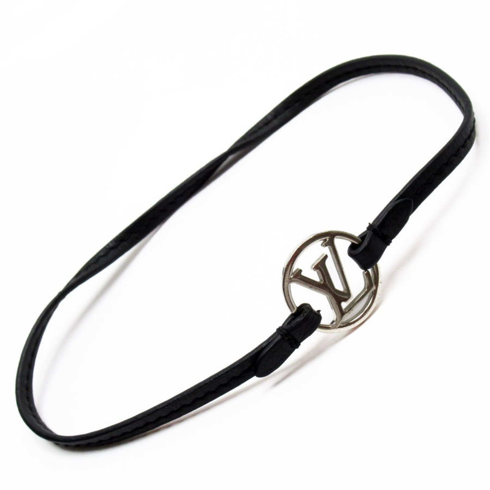 Louis Vuitton Men's Charm Bracelet M6472D Black Leather Silver Metal: Louis Vuitton Men's Charm Bracelet M6472D Black Leather Silver Metal Elevate your style with this Louis Vuitton charm bracelet, designed specifically for men. The bracelet features a striking combinat