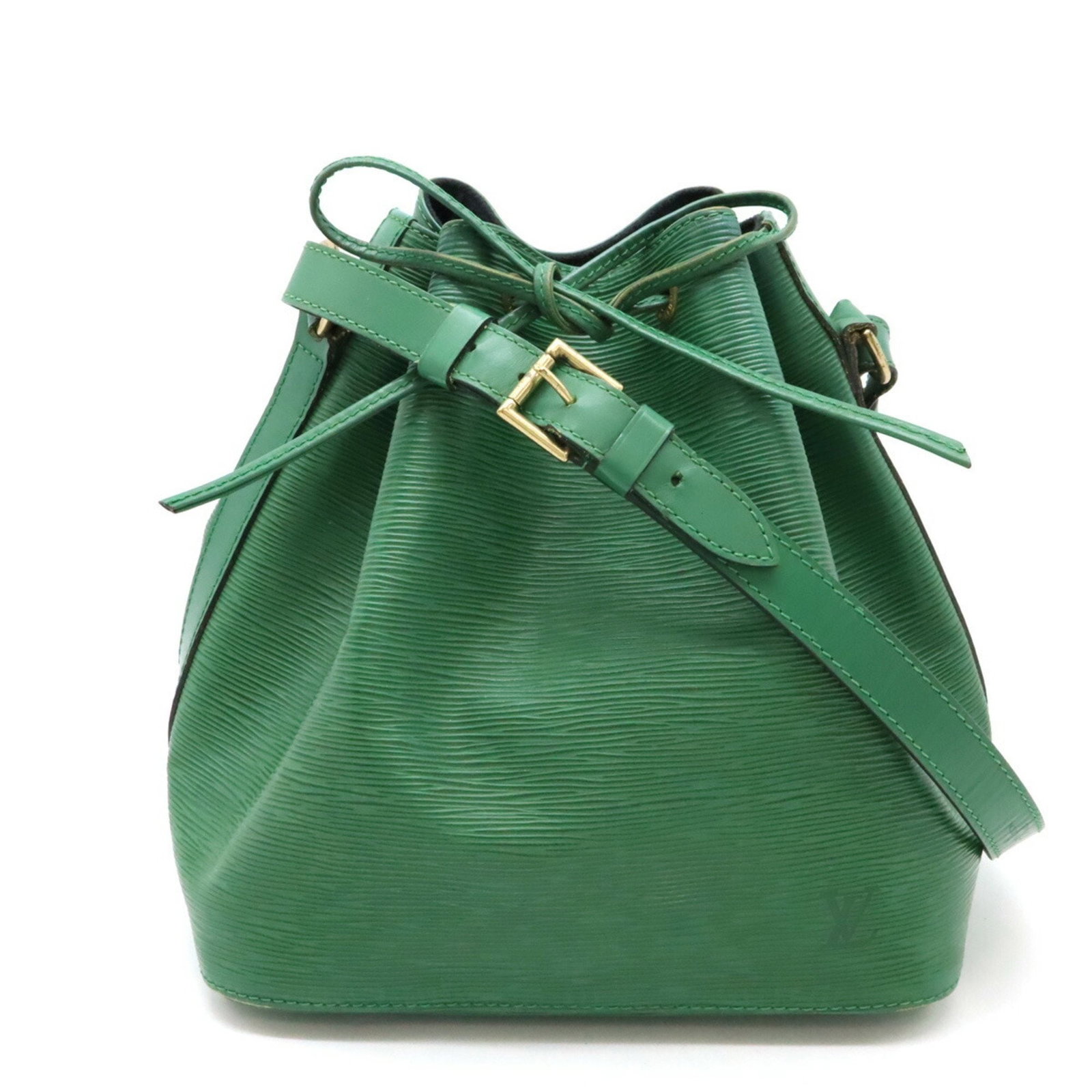 Louis Vuitton Epi Petit Noe Shoulder Bag Borneo Green 26.5x25x19cm: Louis Vuitton Epi Petit Noe Shoulder Bag Borneo Green 26.5x25x19cm Introducing the Louis Vuitton Epi Petit Noe Shoulder Bag, crafted from premium Borneo green leather. This stylish bucket bag features