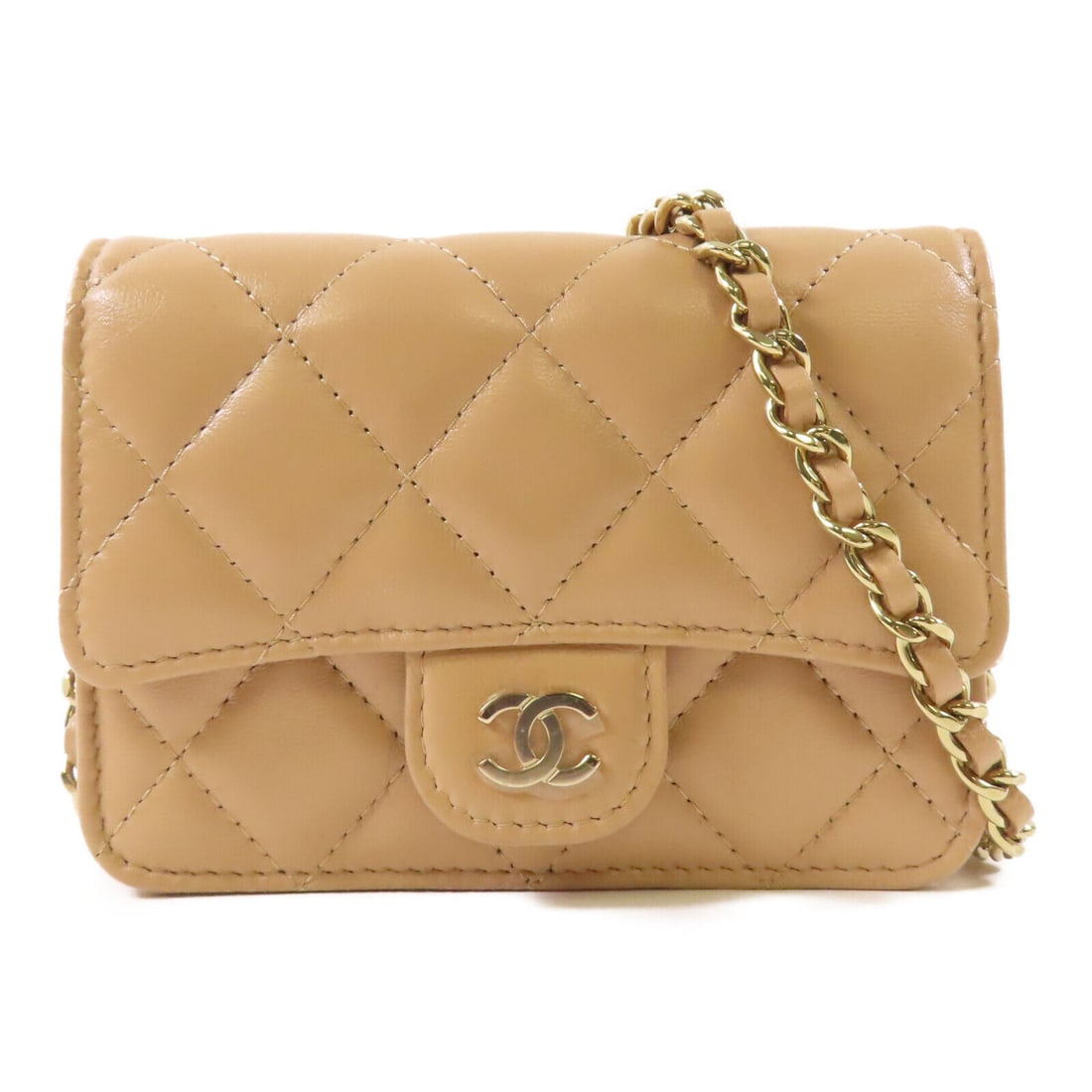 CHANEL Matelasse Mini Chain Shoulder Bag Beige Lambskin Leather AP2727: CHANEL Matelasse Mini Chain Shoulder Bag Beige Lambskin Leather AP2727 This exquisite CHANEL Mini Chain Shoulder Bag features a luxurious beige lambskin leather exterior, showcasing the brand's iconic