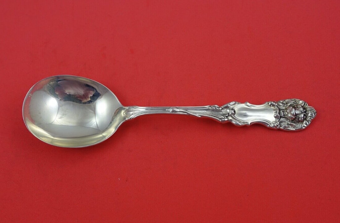 Frank Smith Lion Pattern Sterling Silver Preserve Spoon 7 Inch: Frank Smith Lion Pattern Sterling Silver Preserve Spoon 7 Inch This exquisite preserve spoon from the Lion pattern by Frank Smith showcases a beautiful design crafted in sterling silver. Measuring 7 i