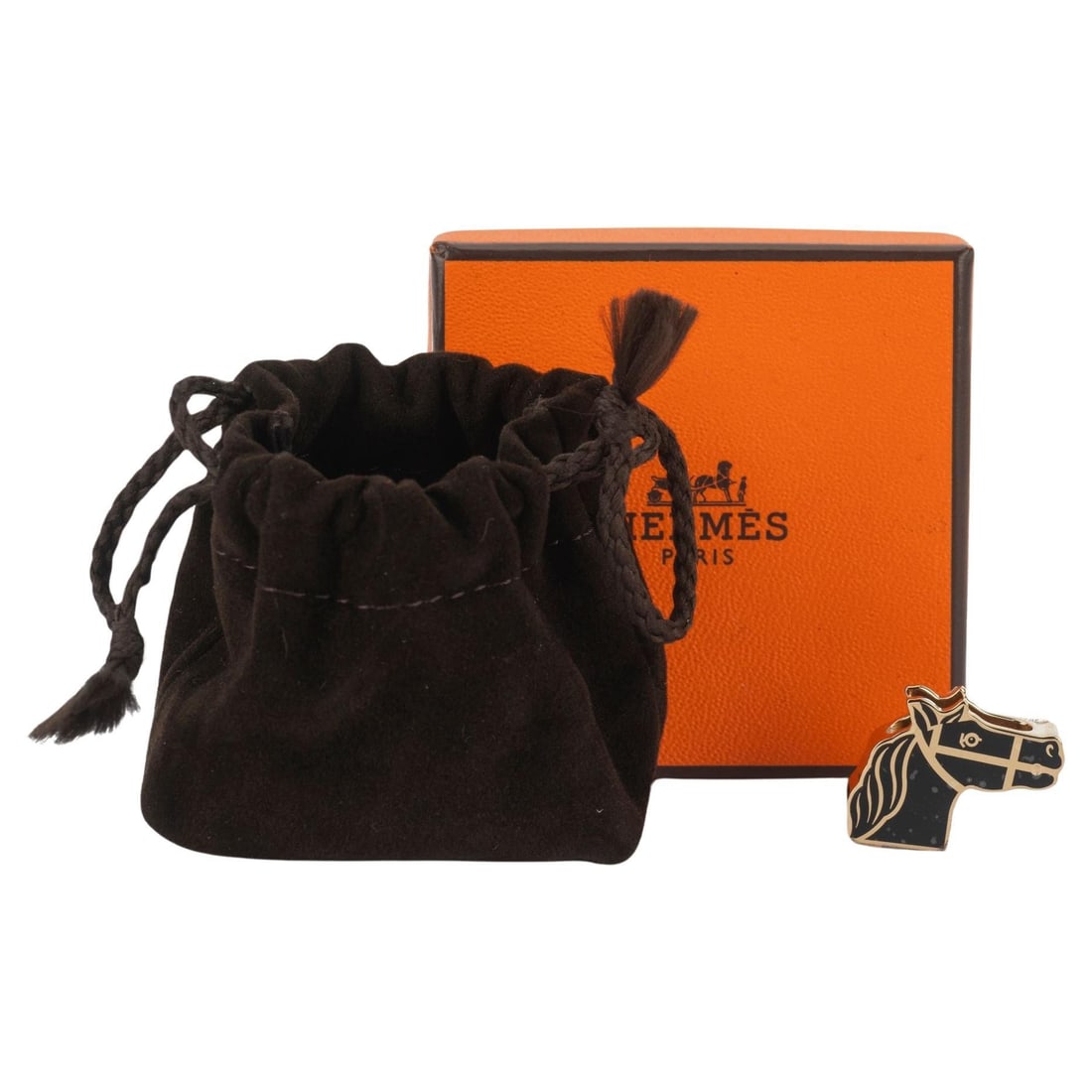 Hermes Horse Twilly Scarf Ring Black Gold Lacquered Brass: Hermes Horse Twilly Scarf Ring Black Gold Lacquered Brass This exquisite Hermes Horse Twilly Scarf Ring is a modern accessory crafted from lacquered palladium-plated brass, featuring a striking black 