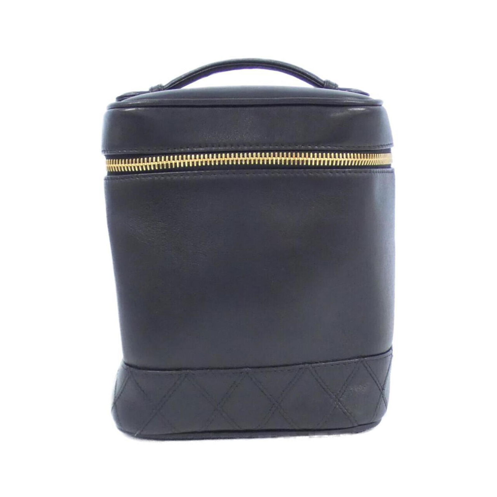 Chanel 01619 Black Lamb Leather Handbag with Gold Hardware: Chanel 01619 Black Lamb Leather Handbag with Gold Hardware This exquisite Chanel handbag model 01619 is crafted from luxurious lamb leather in a classic black color. Designed for women, it features el