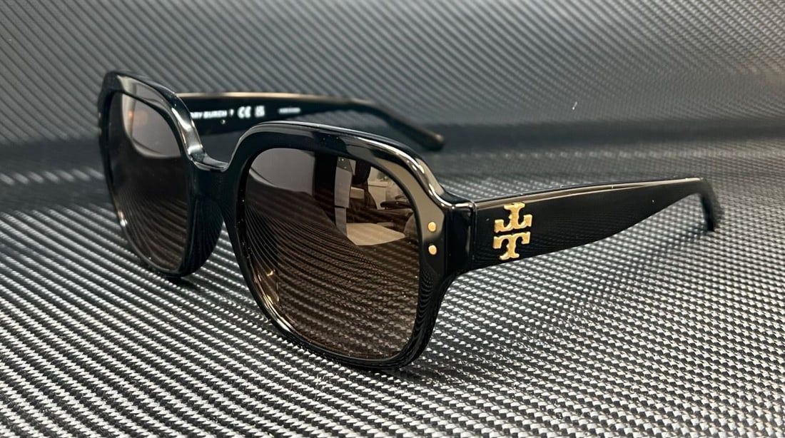 Tory Burch TY7143U Women's 56mm Brown Havana Gradient Sunglasses: Tory Burch TY7143U Women's 56mm Brown Havana Gradient Sunglasses Elevate your style with these Tory Burch TY7143U sunglasses, featuring a chic Brown Havana gradient frame. Designed specifically for wo