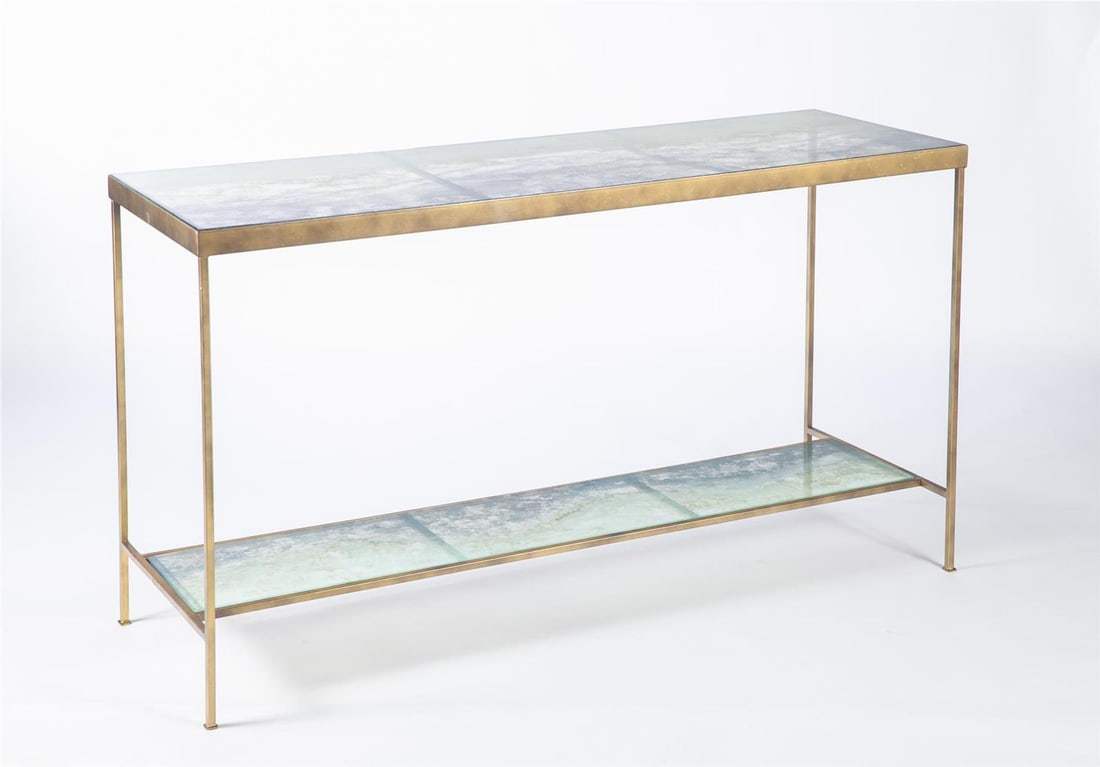 Victorian Glass Shelf Console Table with Amethyst Details: Victorian Glass Shelf Console Table with Amethyst Details Introducing a beautifully crafted console table that blends classic Victorian style with modern elegance. This unique piece features a stunnin