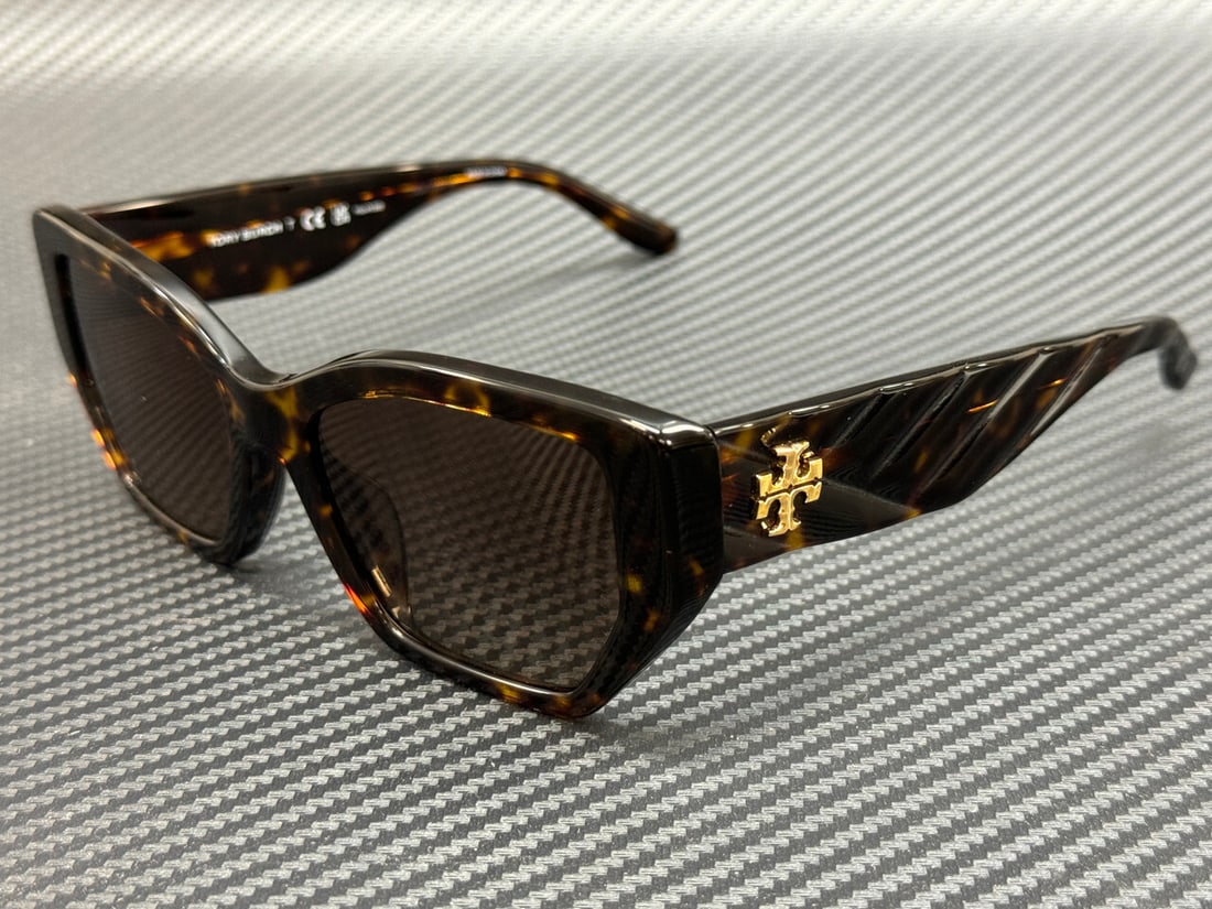Tory Burch TY7187U Tortoise Brown Polarized Women's Sunglasses 53mm: Tory Burch TY7187U Tortoise Brown Polarized Women's Sunglasses 53mm Elevate your style with these Tory Burch TY7187U sunglasses, featuring a chic tortoise brown frame. Designed specifically for women,
