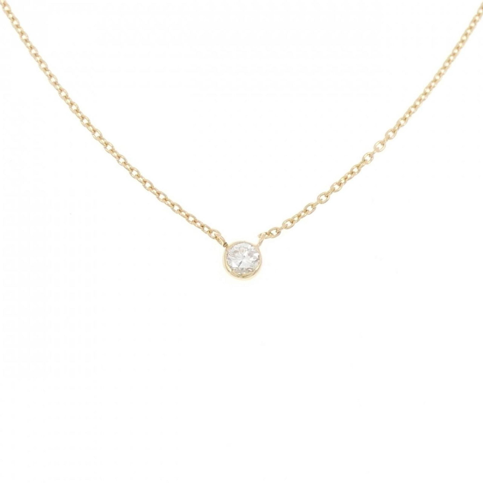 Vendome Aoyama 18K Yellow Gold Diamond Necklace 0.09CT for Women: Vendome Aoyama 18K Yellow Gold Diamond Necklace 0.09CT for Women This exquisite Vendome Aoyama Diamond Necklace features a stunning 0.09 carat diamond set in 18K yellow gold. Designed for women, the n
