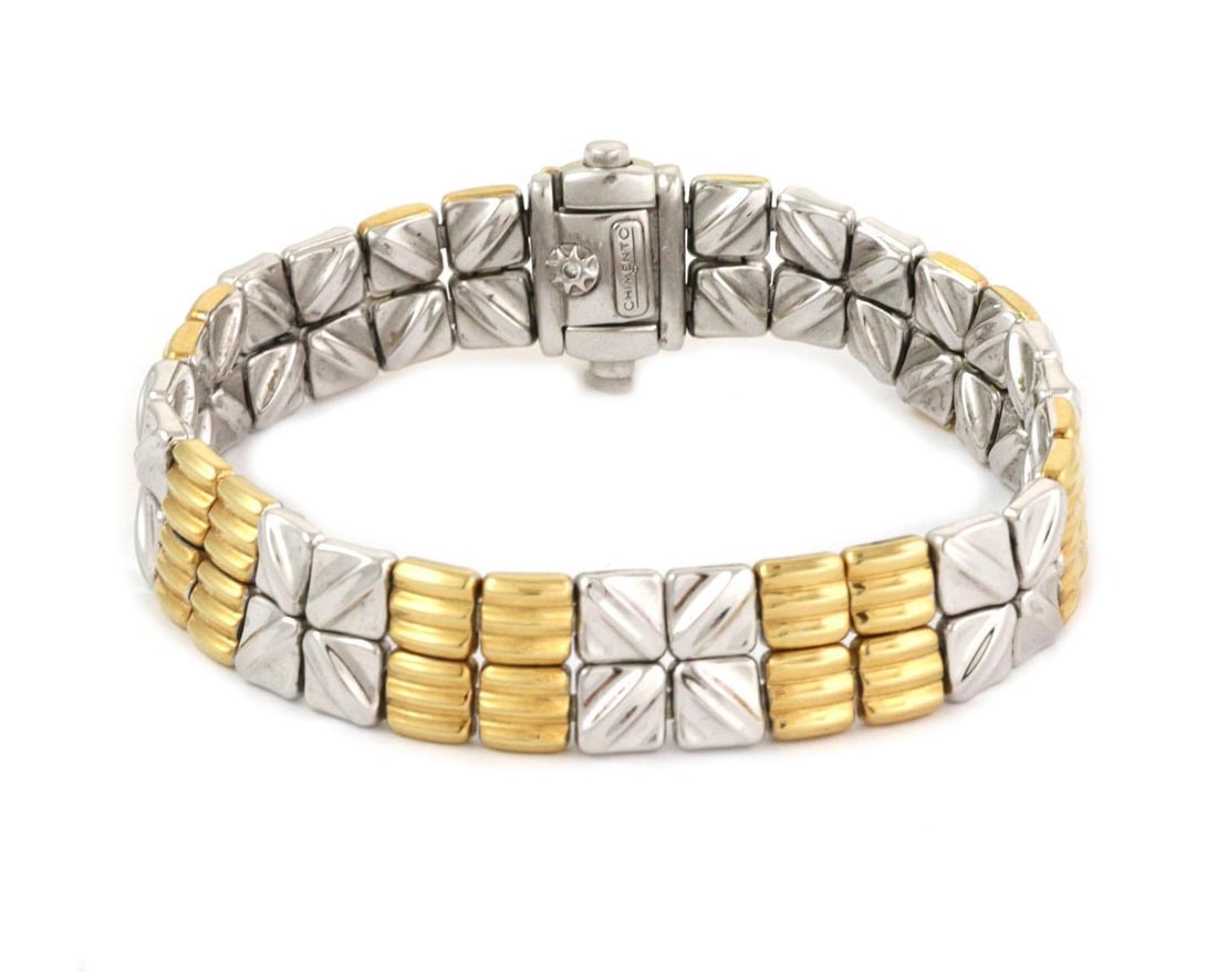 Chimento 18k Two Tone Gold Floral Bracelet 7.75 Inches Elegant Design: Chimento 18k Two Tone Gold Floral Bracelet 7.75 Inches Elegant Design This stunning bracelet showcases a unique combination of 18k yellow and white gold, presenting an elegant floral design. The brace