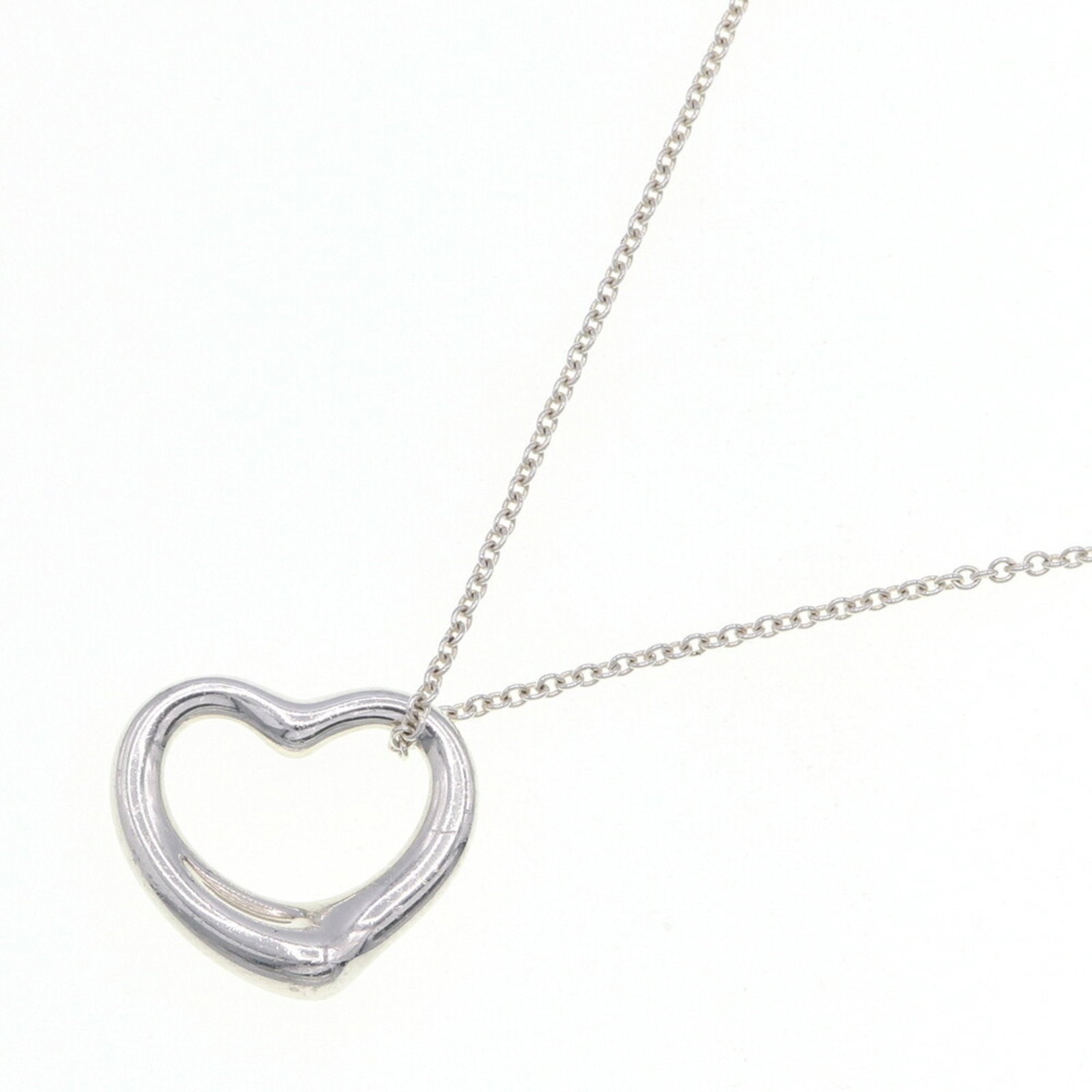 Tiffany & Co Elsa Peretti Heart Necklace Sterling Silver 925 16.14in Pendant: Tiffany & Co Elsa Peretti Heart Necklace Sterling Silver 925 16.14in Pendant This elegant Tiffany Necklace features an Elsa Peretti Heart pendant crafted from high-quality sterling silver 925. Designe