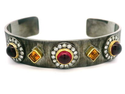 Unbranded 18k Gold Garnet Citrine Diamond Textured Cuff Bracelet: Unbranded 18k Gold Garnet Citrine Diamond Textured Cuff Bracelet This exquisite cuff bracelet showcases a stunning combination of garnet, citrine, and diamond, set in a beautifully textured design. Cr