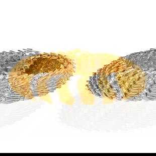 David Webb Platinum 18K Yellow Gold Diamond Bracelet 5.75 Cts: David Webb Platinum 18K Yellow Gold Diamond Bracelet 5.75 Cts This exquisite vintage bracelet by David Webb showcases a stunning combination of Platinum and 18K Yellow Gold. Crafted with meticulous at