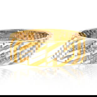 David Webb Zig Zag Diamond Bangle Bracelet in Platinum & 18K Yellow Gold: David Webb Zig Zag Diamond Bangle Bracelet in Platinum & 18K Yellow Gold Introducing the exquisite David Webb Platinum & 18K Yellow Gold Zig Zag Diamond Motif White Enamel Bangle Bracelet. This stunni