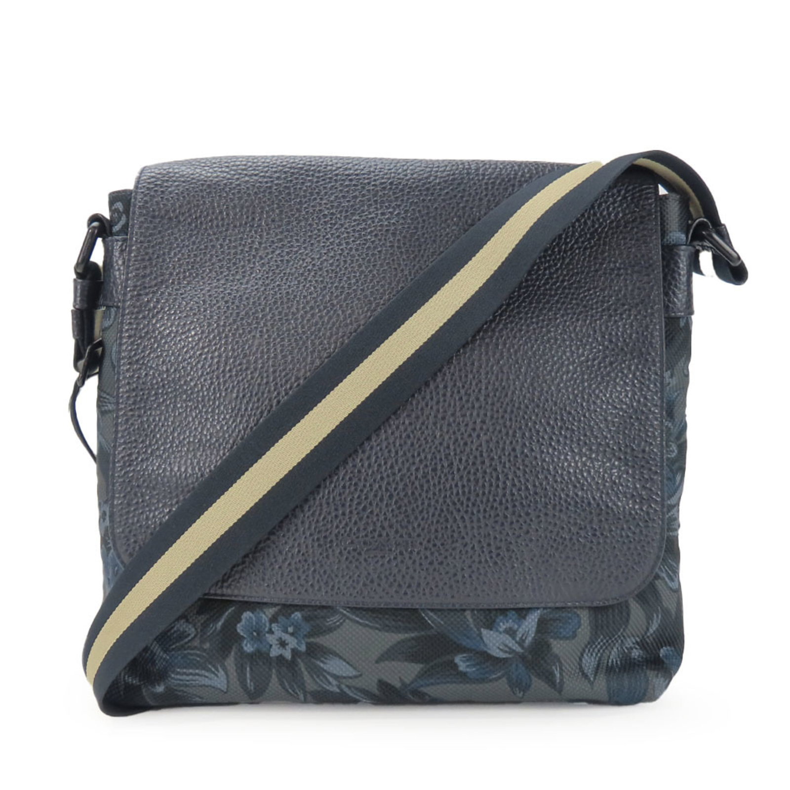 Coach F59301 Floral Leather Shoulder Bag Navy Multi-Color Women's: Coach F59301 Floral Leather Shoulder Bag Navy Multi-Color Women's Introducing the Coach Shoulder Bag F59301, a stylish messenger and shoulder bag crafted from high-quality leather. Featuring a botanic