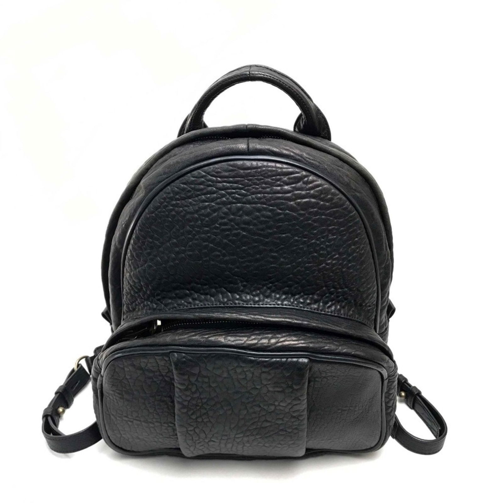 Alexander Wang Dumbo Leather Backpack Black 32cm x 25cm x 13cm: Alexander Wang Dumbo Leather Backpack Black 32cm x 25cm x 13cm Discover the Alexander Wang Dumbo Backpack, a stylish and versatile rucksack crafted from premium leather in a sleek black finish. Design