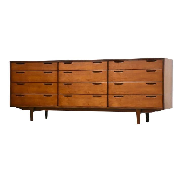 Kofod Larsen Danish Modern Teak Dresser 78.75" Wide: Kofod Larsen Danish Modern Teak Dresser 78.75" Wide This exquisite mid-century modern dresser features a sleek design crafted from high-quality teak. Designed by Kofod Larsen for Selig, it showcases t