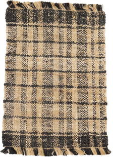 Modern Hand-Woven Jute Rug 2'0 x 3'0 Geometric Design: Modern Hand-Woven Jute Rug 2'0 x 3'0 Geometric Design Enhance your space with this hand-crafted flat-weave jute rug, perfect for modern kitchens and entryways. Measuring 2'0 x 3'0, this rectangle
