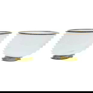 Signed Barovier & Toso Murano Primavera Bowls Set of 2: Signed Barovier & Toso Murano Primavera Bowls Set of 2 This splendid pair of signed Barovier & Toso Murano 'Primavera' bowls showcases the exquisite craftsmanship of late 20th-century Italian glassmak