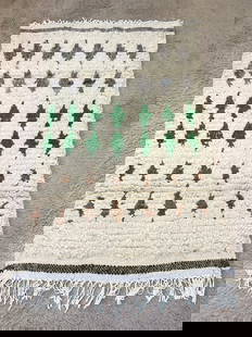 Handmade Moroccan Amazigh Wool Rug 26.5" x 44": Handmade Moroccan Amazigh Wool Rug 26.5" x 44" Discover the exquisite beauty of this authentic Moroccan hand-knotted rug, a testament to the artistry and tradition of Moroccan craftsmanship. Handmade
