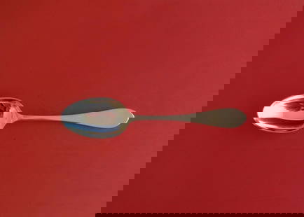 William Yeoward Brancaster Sterling Silver Soup Spoon 7 1/4 Inch: William Yeoward Brancaster Sterling Silver Soup Spoon 7 1/4 Inch Add a touch of elegance to your dining experience with this exquisite Sterling Silver Place Soup Spoon from the Brancaster pattern by W