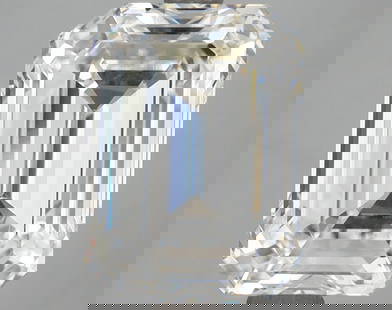 Loose Diamond - EMERALD 4.08ct E VVS1: Loose Diamond - EMERALD 4.08ct E VVS1 Source: This is a real non-mined Diamond that has been grown in a lab Shape: EMERALD Carats: 4.08 Color: E Clarity: VVS1 Certification: IGI Video:
