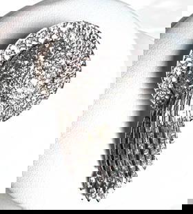 Stunning French 1950 Platinum Diamond Clip Brooch Necklace 8 ct: Stunning French 1950 Platinum Diamond Clip Brooch Necklace 8 ct This exquisite French 1950 platinum diamond clip brooch necklace showcases superior craftsmanship and design. Meticulously crafted from