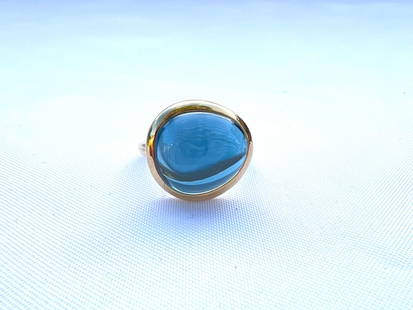 French Fred 18K Yellow Gold Blue Topaz Ring Size 5.5: French Fred 18K Yellow Gold Blue Topaz Ring Size 5.5 This exquisite ring features an 18K yellow gold setting adorned with a stunning blue topaz. Designed by French jeweler Fred, this piece showcases e