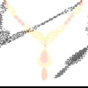 Vintage 18k Yellow Gold Coral Diamond Pendant Necklace: Vintage 18k Yellow Gold Coral Diamond Pendant Necklace Discover the elegance of this vintage necklace, meticulously crafted from 18k yellow gold featuring a textured finish. The centerpiece showcases