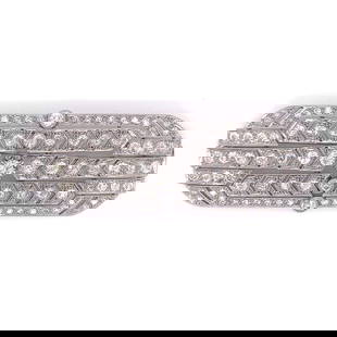 Vintage Art Deco Platinum Diamond Brooch 9.00 Ct F-G VS1-SI1 3x1 Inches: Vintage Art Deco Platinum Diamond Brooch 9.00 Ct F-G VS1-SI1 3x1 Inches Discover the elegance of this vintage Art Deco diamond brooch, meticulously crafted from platinum. This stunning piece is adorne