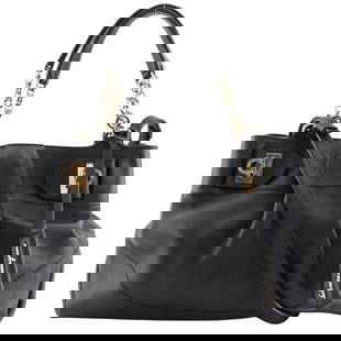 Salvatore Ferragamo Florence Gancini Black Calfskin Handbag 20cm x 30cm x 14cm Women's 2-Way: Salvatore Ferragamo Florence Gancini Black Calfskin Handbag 20cm x 30cm x 14cm Women's 2-Way This elegant Salvatore Ferragamo Florence Gancini handbag is crafted from high-quality black calfskin leath
