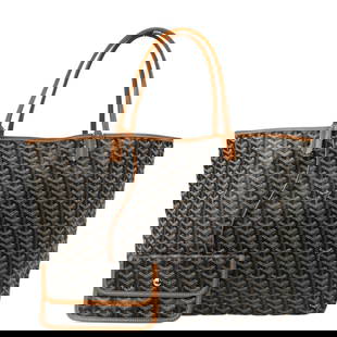 Goyard St. Louis GM Tote Bag Brown Coated Canvas 16x13x7: Goyard St. Louis GM Tote Bag Brown Coated Canvas 16x13x7 Introducing the Goyard Brown St. Louis GM Tote Handbag, a stylish and functional accessory perfect for casual occasions. This large tote featur