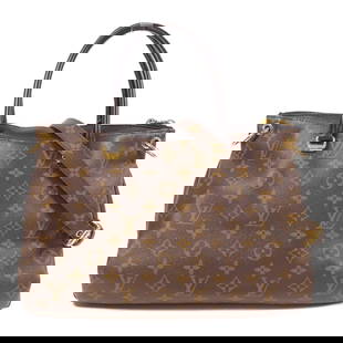 Louis Vuitton Pallas Monogram 2-Way Shoulder Bag Brown PVC: Louis Vuitton Pallas Monogram 2-Way Shoulder Bag Brown PVC Introducing the Louis Vuitton Pallas Shoulder Bag, a stylish 2-way shoulder bag featuring a classic monogram design. Crafted from durable PVC