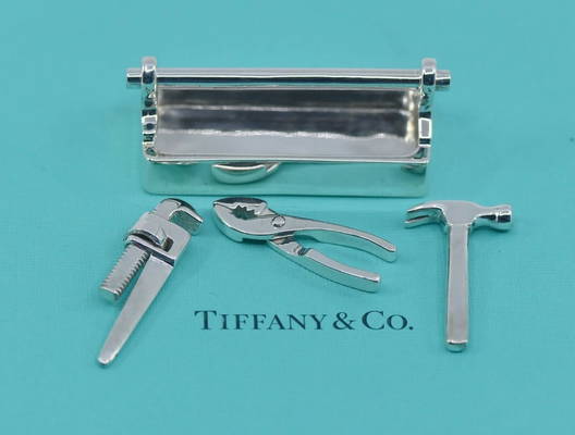 Tools & Toolboxes