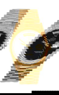 Rolex Day-Date President 18K Yellow Gold Onyx Watch Ref 18238: Rolex Day-Date President 18K Yellow Gold Onyx Watch Ref 18238 Discover the exquisite Rolex President Day-Date, an iconic wristwatch crafted from 18K yellow gold. This model, reference 18238, features