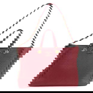 Chanel Coco Mark Bordeaux Calfskin Handbag 23cm x 32.5cm x 13.5cm: Chanel Coco Mark Bordeaux Calfskin Handbag 23cm x 32.5cm x 13.5cm This elegant CHANEL Coco Mark Handbag is crafted from premium calfskin leather in a rich bordeaux color, making it a perfect accessory