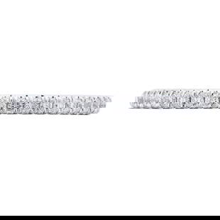 Rachel Koen 18K White Gold Pave Diamond Wedding Band Ring 0.25ctw Size 6.5: Rachel Koen 18K White Gold Pave Diamond Wedding Band Ring 0.25ctw Size 6.5 This stunning ladies' wedding band ring features a dazzling pave setting adorned with round brilliant cut diamonds. Crafted f