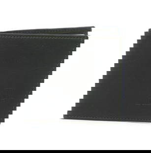 Audemars Piguet Green Leather Wallet Address Book: Audemars Piguet Green Leather Wallet Address Book This stylish Audemars Piguet Green Leather Address Book is a luxurious accessory crafted from high-quality leather. The rich green color adds a touch