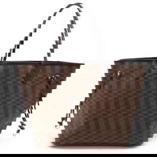Louis Vuitton Damier Neverfull MM Tote Bag PVC Brown Shoulder Bag: Louis Vuitton Damier Neverfull MM Tote Bag PVC Brown Shoulder Bag The Louis Vuitton Damier Neverfull MM Tote Bag is a stylish and versatile shoulder bag designed for both men and women. Crafted from d