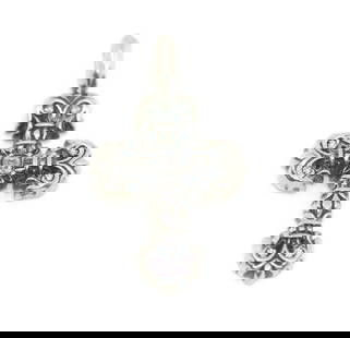 Chrome Hearts 925 Sterling Silver Cross Pendant 30x18mm: Chrome Hearts 925 Sterling Silver Cross Pendant 30x18mm This exquisite Chrome Hearts Sterling Silver Cross Pendant showcases a classic cross design with a heart shape and is crafted from high-quality
