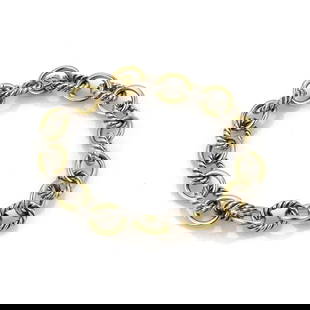 David Yurman Oval Chain Bracelet Sterling Silver 18k Gold Luxury Jewelry: David Yurman Oval Chain Bracelet Sterling Silver 18k Gold Luxury Jewelry This exquisite David Yurman bracelet features a stunning design crafted from sterling silver and polished 18k yellow gold. The