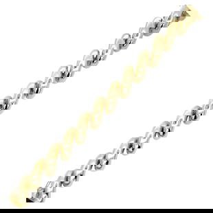SanMarco 14K Yellow Gold Contemporary Link Bracelet 59.6g: SanMarco 14K Yellow Gold Contemporary Link Bracelet 59.6g This stunning SanMarco link bracelet is crafted from luxurious 14 karat yellow gold, showcasing a contemporary design that is both elegant