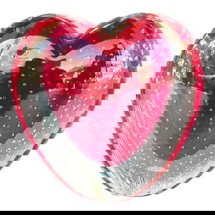 Vintage Boho Ogetti Murano Glass Heart Vase Red 6.25in: Vintage Boho Ogetti Murano Glass Heart Vase Red 6.25in Elevate your home decor with this Vintage Boho Italian Ogetti Murano Glass Heart Vase. Crafted from exquisite Murano glass, this charming piece f