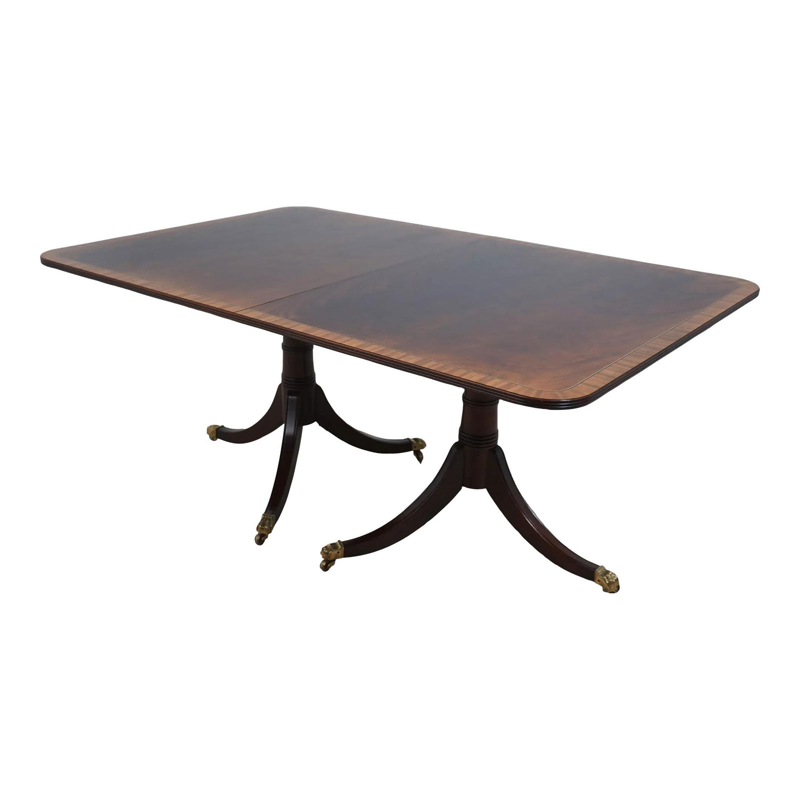 Stickley Figural Mahogany Dining Table Duncan Phyfe 44w x 68d x 29.5h with 3 Leaves: Stickley Figural Mahogany Dining Table Duncan Phyfe 44w x 68d x 29.5h with 3 Leaves Elevate your dining experience with this exquisite Stickley Figural Mahogany Duncan Phyfe Dining Room Table. Crafted
